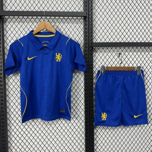 26/27 Chelsea home kids kit
