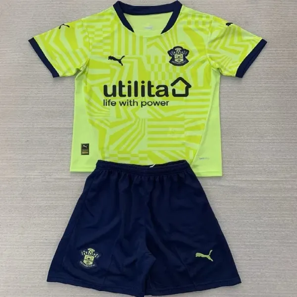 24/25 Southampton Away kids kit