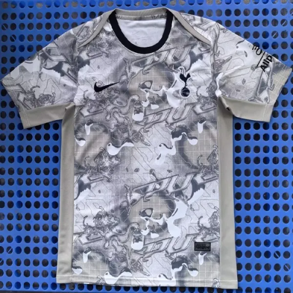 Tottenham Hotspur Training football jersey